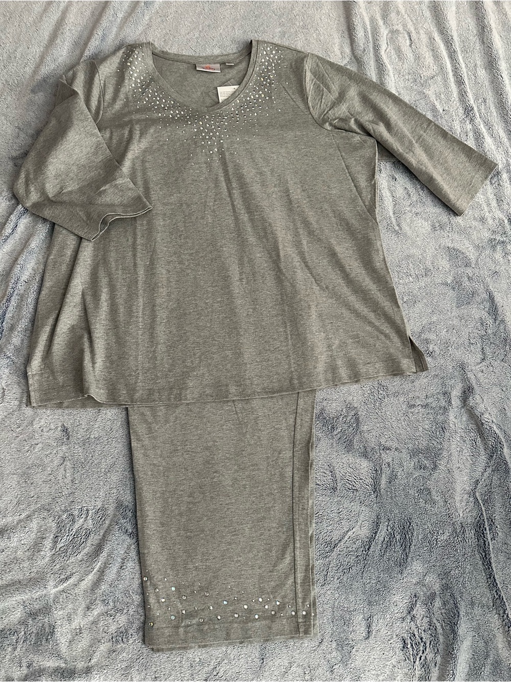 Quacker Factory Grey Rhinestone Embellished Pajama Set